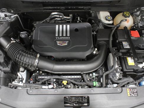 Used 2024 Cadillac XT6 Luxury image 23