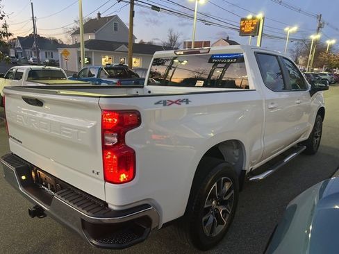 Used 2022 Chevrolet Silverado 1500 LT image 6