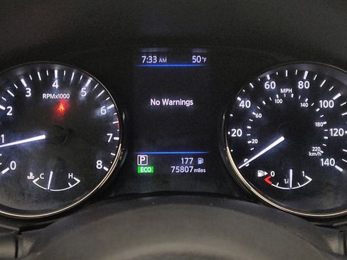 Used 2019 Nissan Rogue SV AWD/4WD image 23