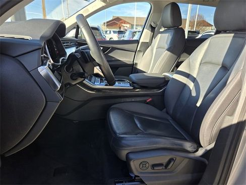 Used 2020 Audi Q7 3.0T Premium Plus image 3