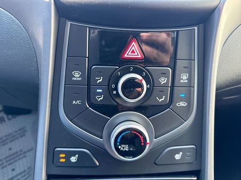 Used 2014 Hyundai Elantra Limited image 18