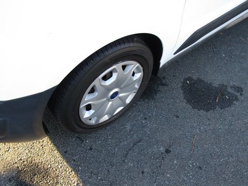 Used 2016 Ford Transit Connect XL image 29