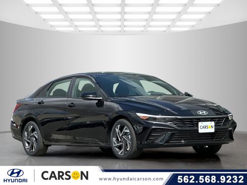 New 2025 Hyundai Elantra Sport image 1