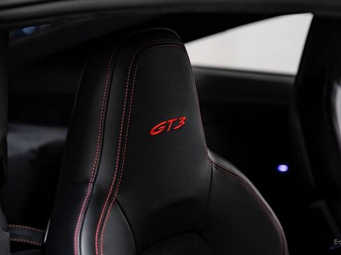 Used 2022 Porsche 911 GT3 image 50
