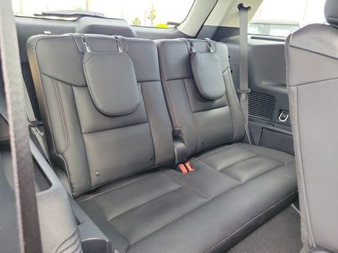 Used 2026 Ford Explorer Active RWD image 20