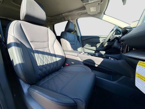 New 2026 Nissan Rogue Platinum image 30