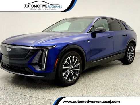 Used 2024 Cadillac Lyriq Sport image 1
