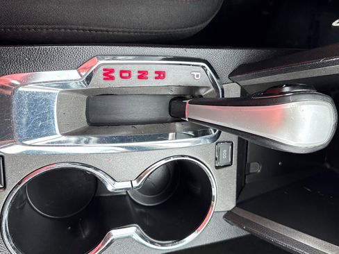 Used 2015 GMC Terrain SLE FWD image 24