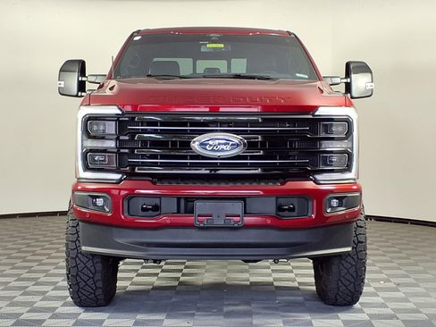 Used 2025 Ford F250 Platinum AWD/4WD image 2