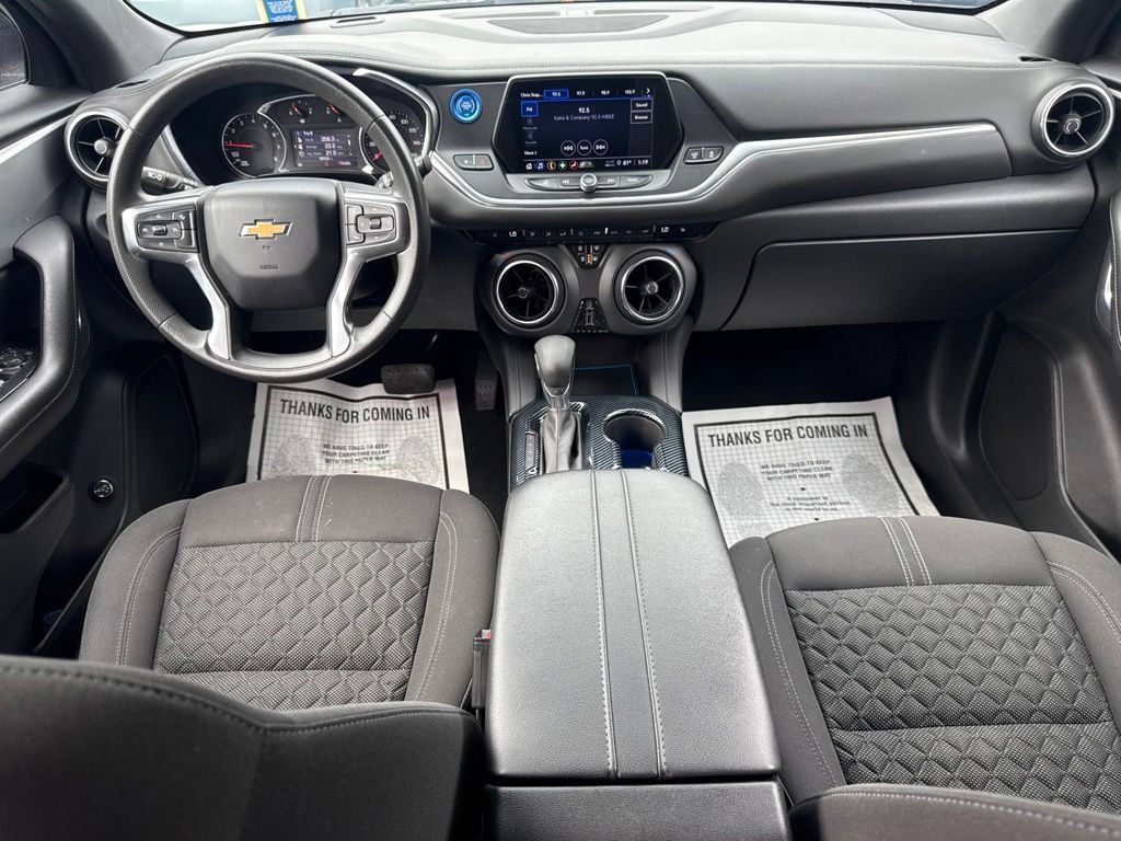 Used 2021 Chevrolet Blazer LT AWD/4WD image 19