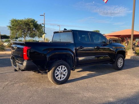 Certified 2026 Toyota Tacoma SR AWD/4WD image 4