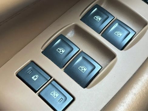Used 2016 Cadillac Escalade 2WD image 53
