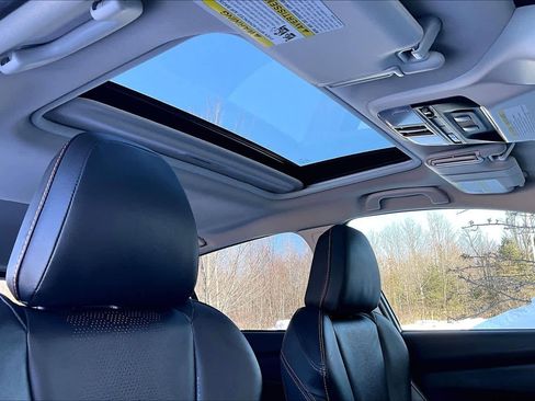 Used 2021 Subaru Crosstrek 2.5i Limited w/ Moonroof Package 1 image 14