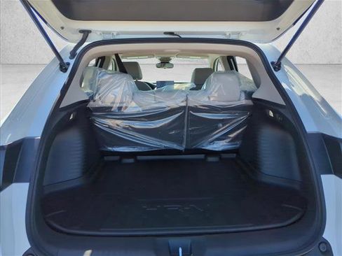 New 2026 Honda HR-V LX image 9