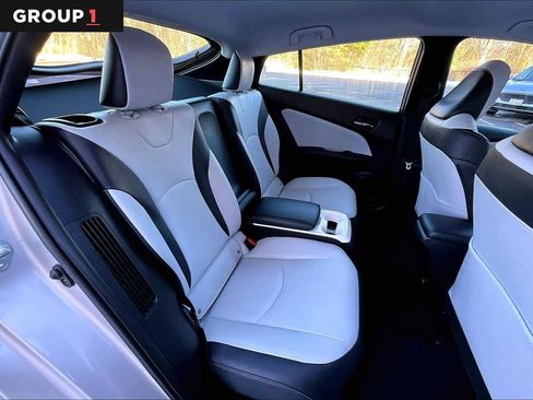 Certified 2017 Toyota Prius Prime Premium image 19