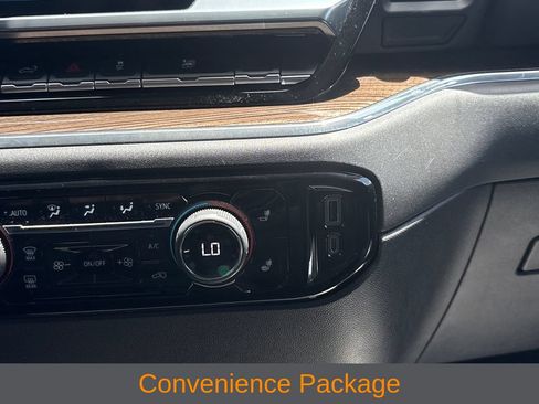 Used 2023 Chevrolet Silverado 1500 LT AWD/4WD image 15