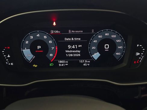 Used 2025 Audi Q3 2.0T Premium w/ Convenience Package image 40