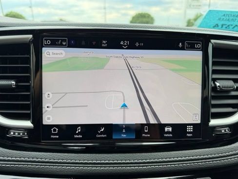 New 2027 Chrysler Pacifica Select FWD image 22