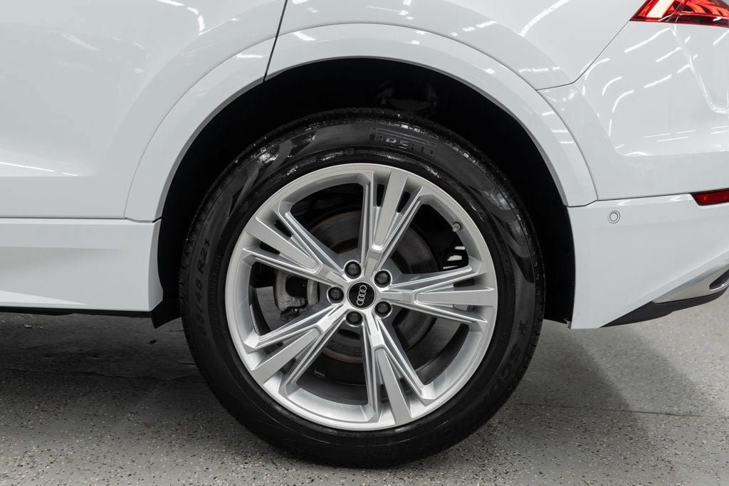 Used 2023 Audi Q8 Premium w/ Convenience Package AWD/4WD image 37