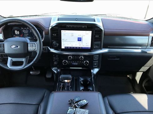 Used 2022 Ford F150 Lariat w/ Equipment Group 502A High image 14