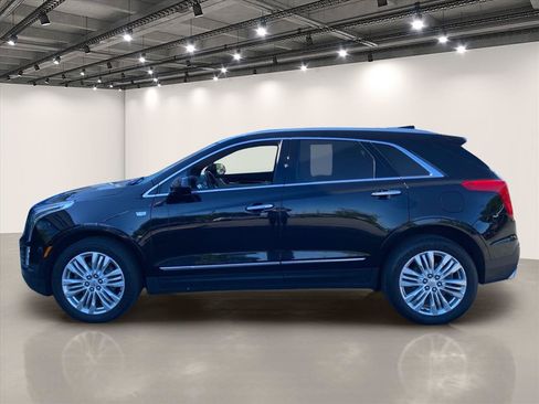 Used 2019 Cadillac XT5 Premium Luxury AWD/4WD image 4
