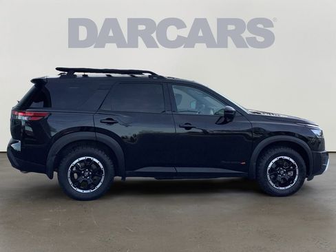 Used 2025 Nissan Pathfinder Rock Creek image 6