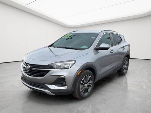 Used 2023 Buick Encore GX Select w/ Safety Package II FWD image 3