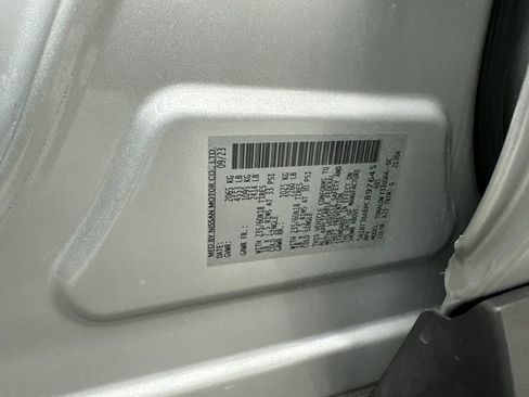 Used 2023 Nissan Rogue SV w/ SV Premium B Package image 35