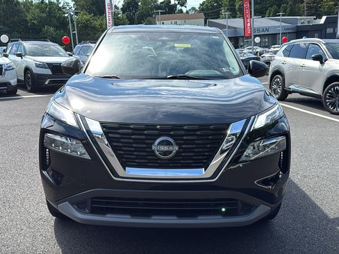 Certified 2023 Nissan Rogue SV AWD/4WD image 2