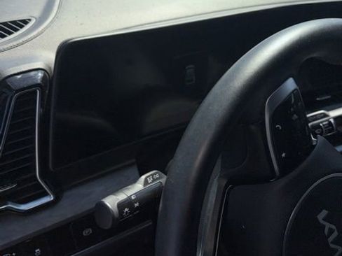 Used 2024 Kia Sportage X-Line w/ X-Line Premium Package image 3