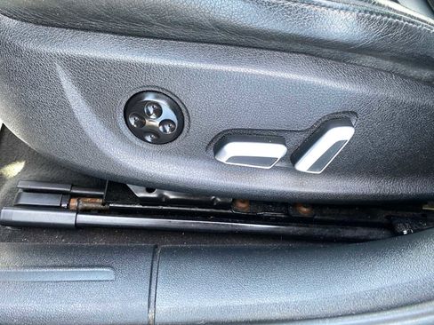 Used 2016 Audi A4 Premium Plus w/ Technology Package image 16