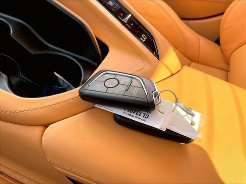 Used 2024 Chevrolet Corvette Stingray Premium Conv w/ Stealth Interior Trim Package RWD image 31