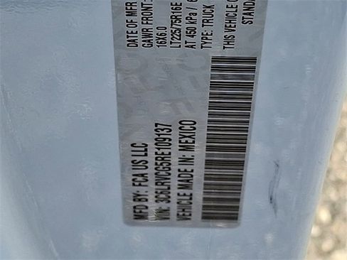 Used 2024 RAM ProMaster 2500 w/ Safety Group image 21