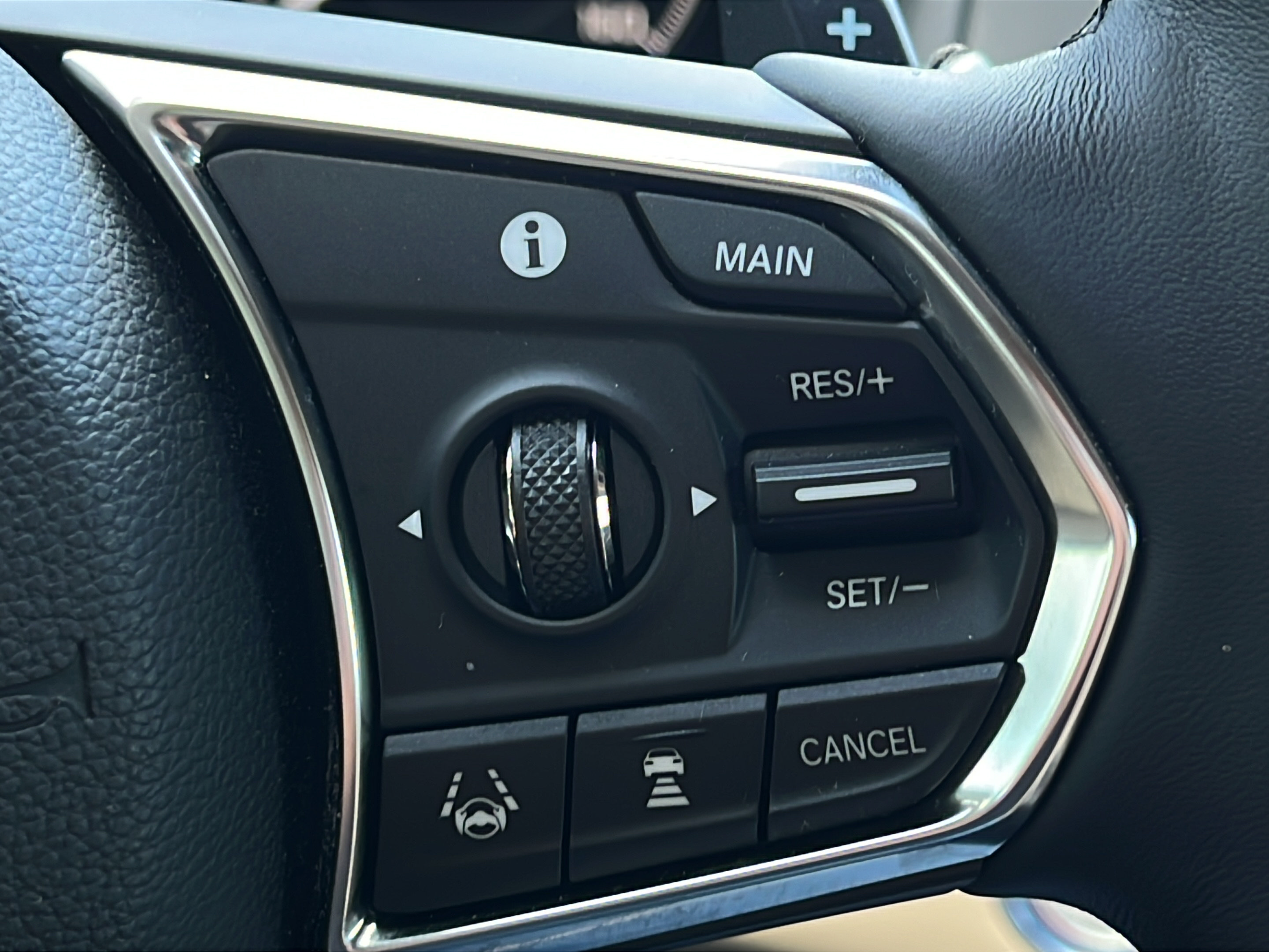 Used 2019 Acura RDX w/ Advance Package AWD/4WD image 24