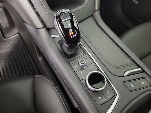 Certified 2023 Cadillac XT6 Luxury image 30