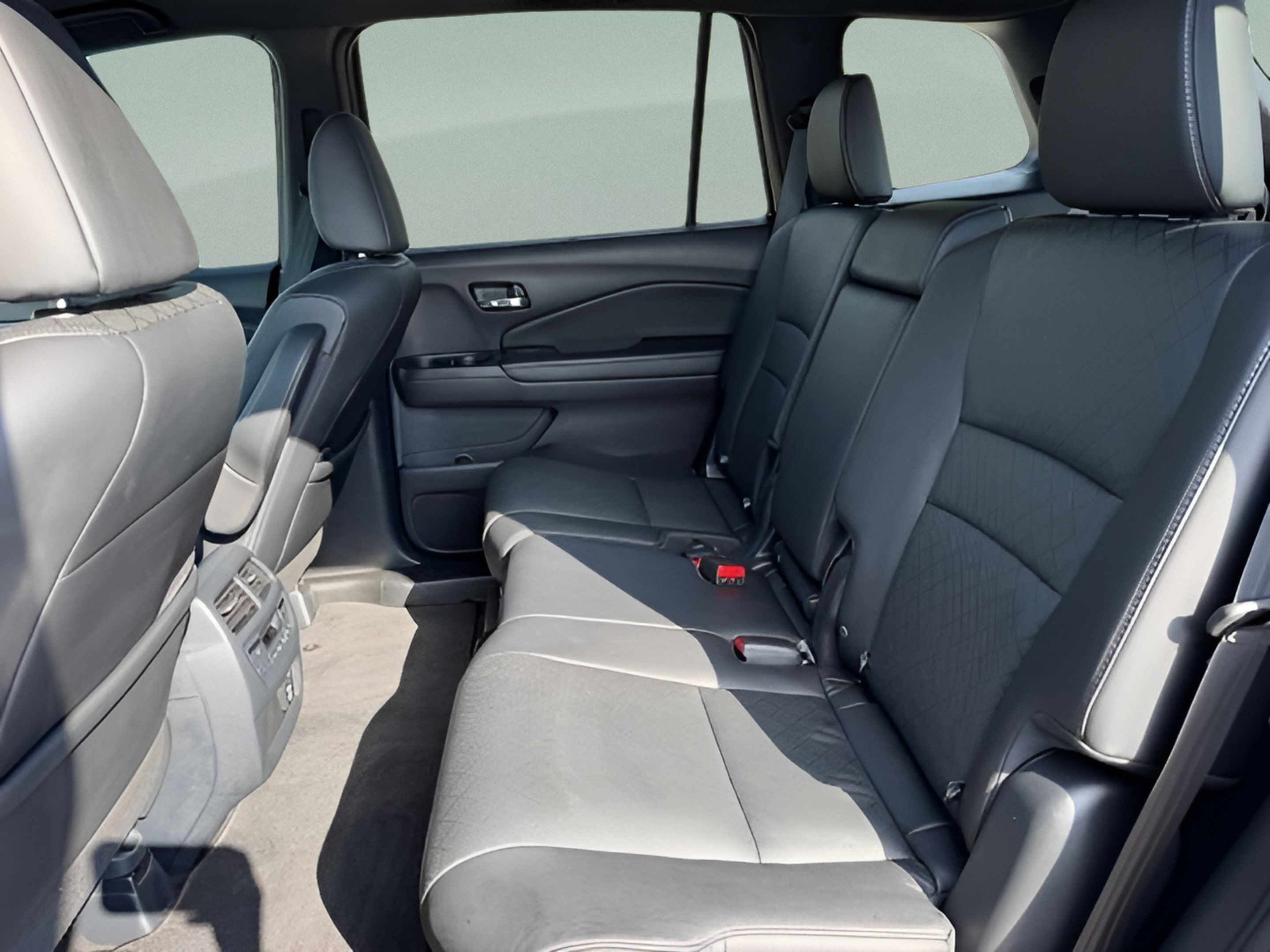 Used 2020 Honda Passport Elite image 23