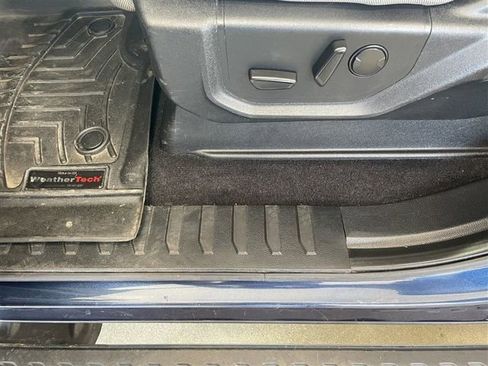 Used 2019 Ford F150 XLT w/ Equipment Group 302A Luxury AWD/4WD image 13