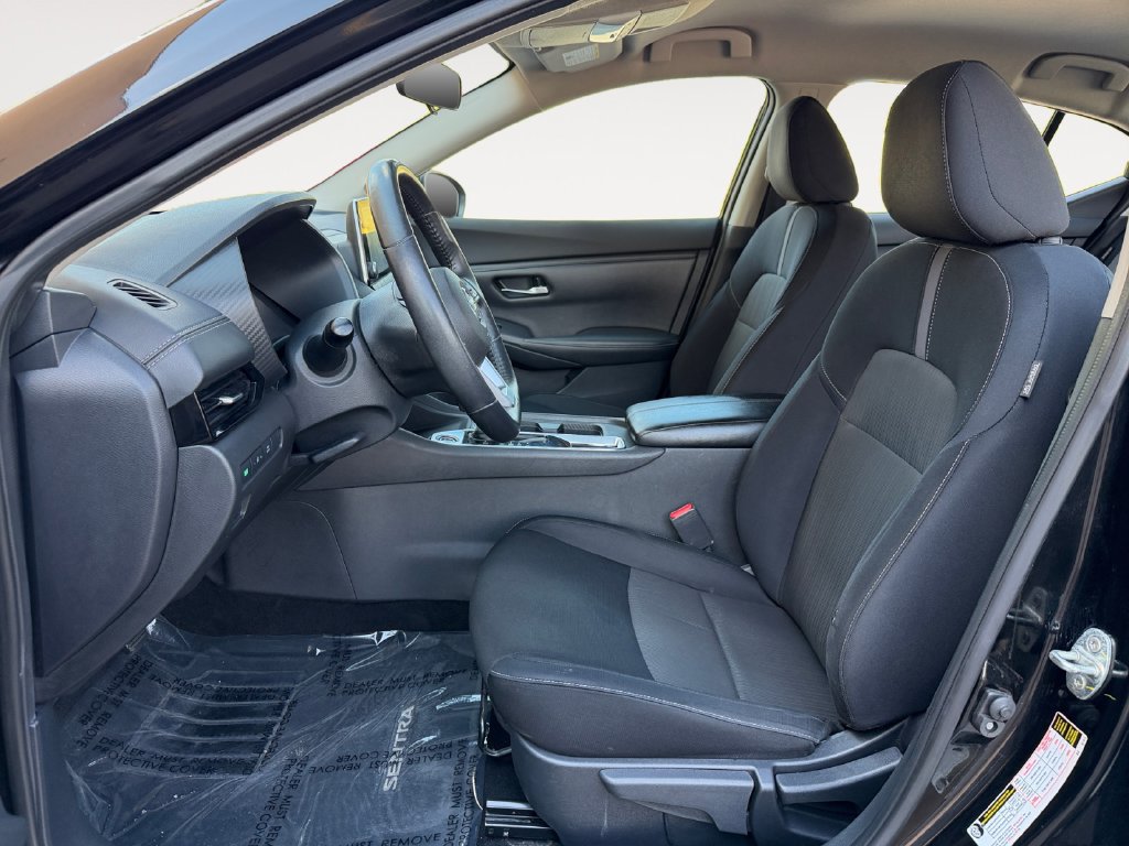Used 2021 Nissan Sentra SV FWD image 14