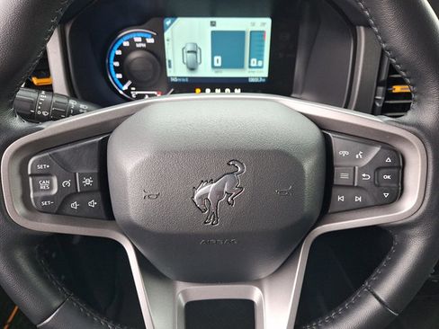 Used 2024 Ford Bronco Badlands w/ Sasquatch Package image 20