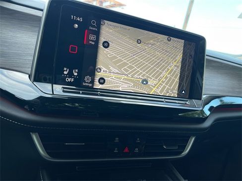 Used 2024 Volkswagen Atlas SEL image 15