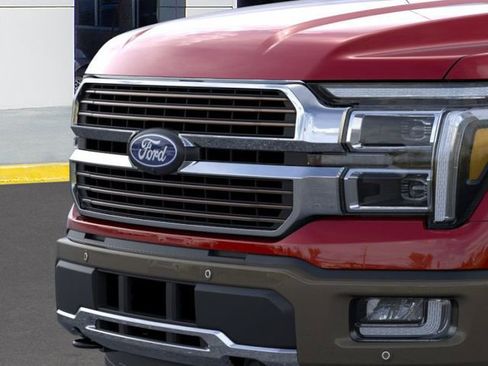 New 2025 Ford F150 King Ranch w/ FX4 Off-Road Package image 17