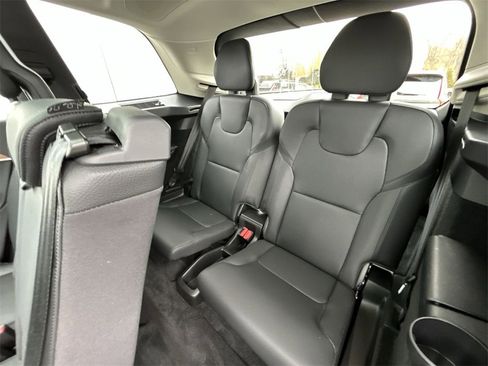 Certified 2023 Volvo XC90 B6 Plus w/ Protection Package Premier image 24