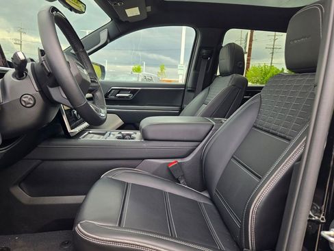 New 2025 GMC Sierra EV Denali AWD/4WD image 35