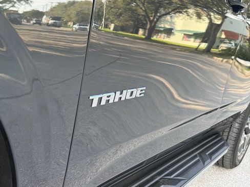 Used 2021 Chevrolet Tahoe LT w/ LT Signature Package image 30