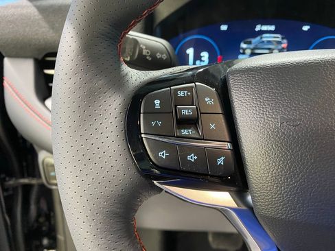 New 2026 Ford Explorer ST-Line w/ ST-Line Street Pack image 18