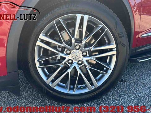 Used 2024 Acura MDX SH-AWD w/ Advance Package image 2