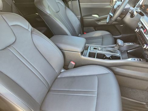 New 2026 Kia Sorento EX w/ EX Premium Package FWD image 11