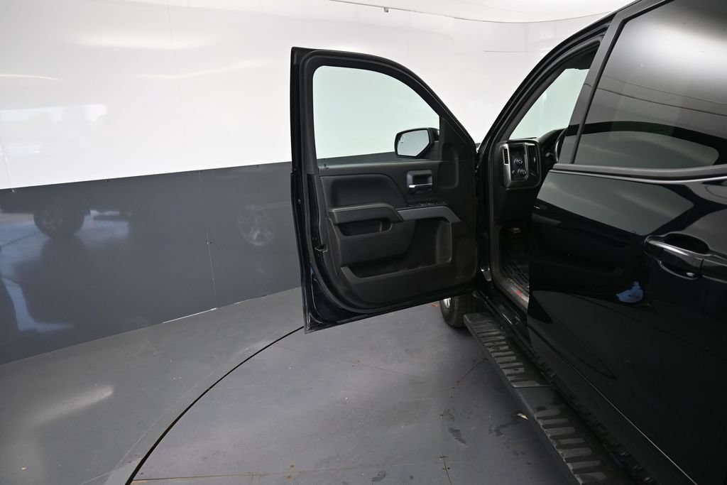 Used 2018 Chevrolet Silverado 1500 LT w/ All Star Edition AWD/4WD image 23
