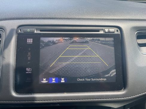 Used 2017 Honda HR-V EX image 28