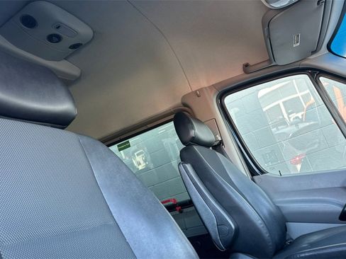 Used 2016 Mercedes-Benz Sprinter 2500 image 19